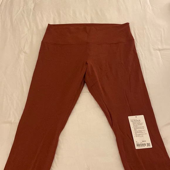 Lululemon align HR pant 28” - Picture 2 of 9